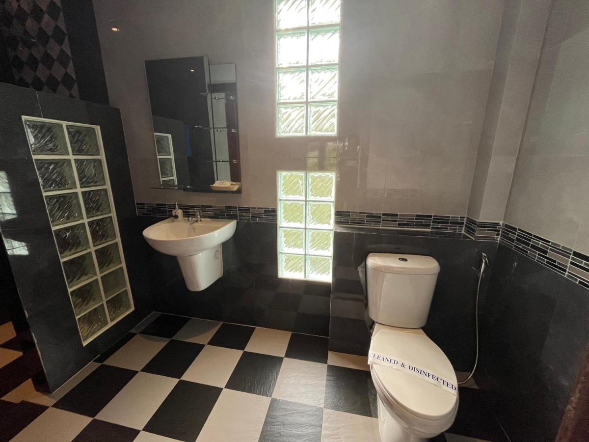 Treeya Lanta Hotel Ko Lanta Екстериор снимка